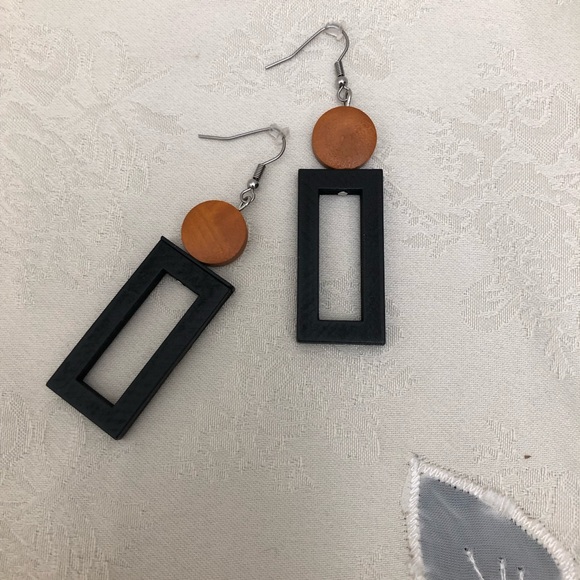 Women's Black/Light Brown African Natural Wooden Dangle Drop Earrings - Picture 3 of 6